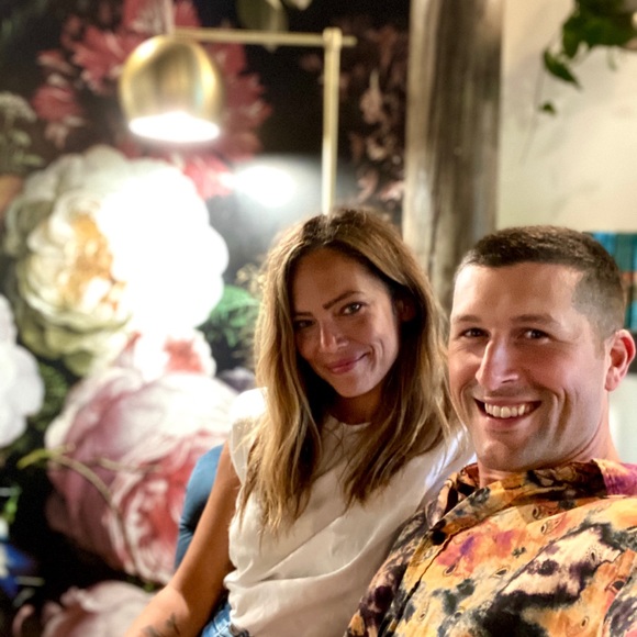 Meet your Posher, Ash - Picture 1 of 1